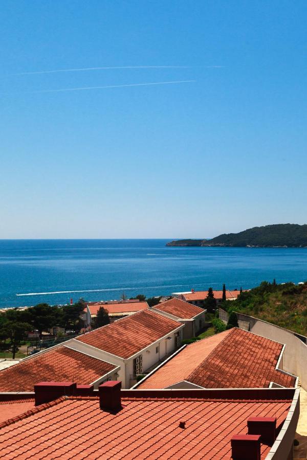 Three Bedroom Spacious Apartment Anatolia Budva Exterior photo
