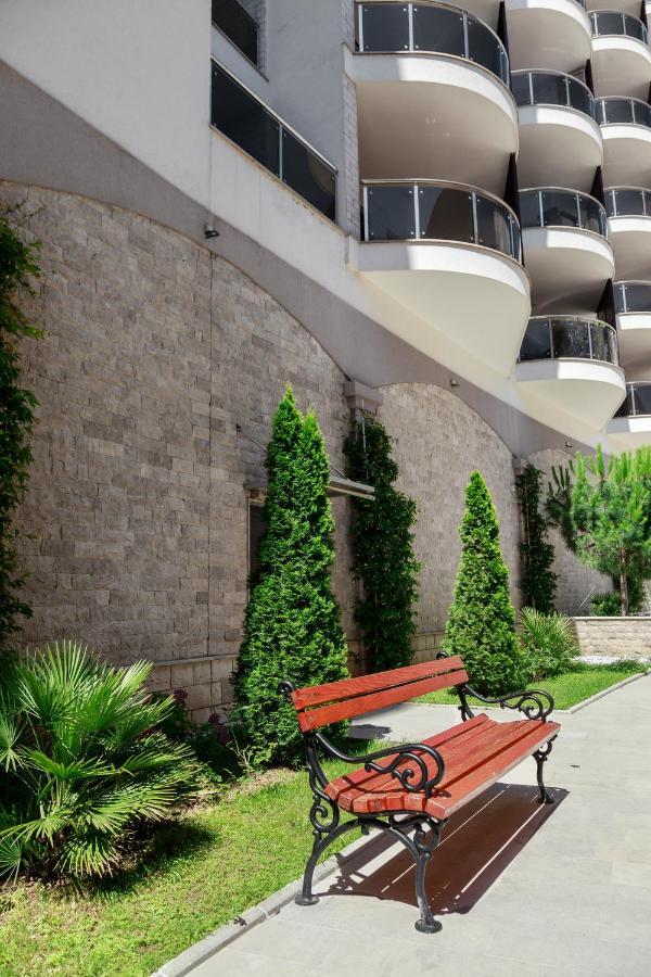 Three Bedroom Spacious Apartment Anatolia Budva Exterior photo