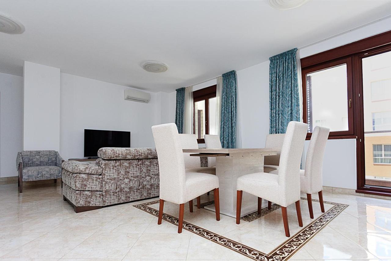 Three Bedroom Spacious Apartment Anatolia Budva Exterior photo