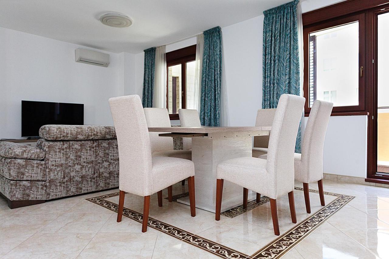 Three Bedroom Spacious Apartment Anatolia Budva Exterior photo